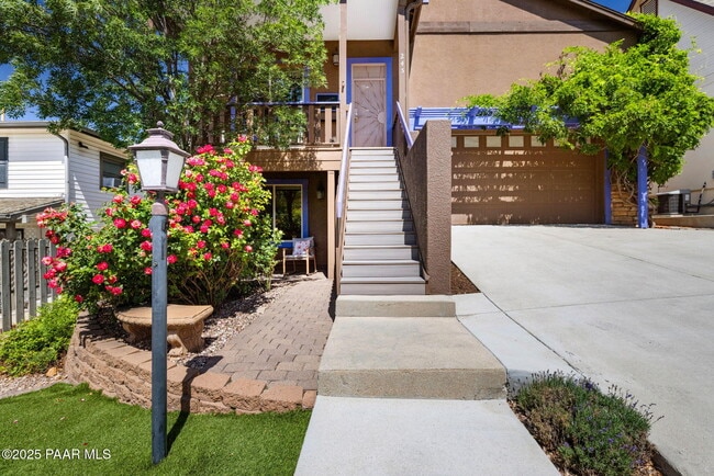 Photo - 245 S Hardin St