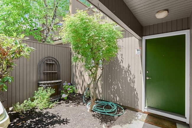 Photo - 2 Bedroom, 1.5 Bathroom Townhome-Style Condo in Tanasbrook, Near Tanasbourne!