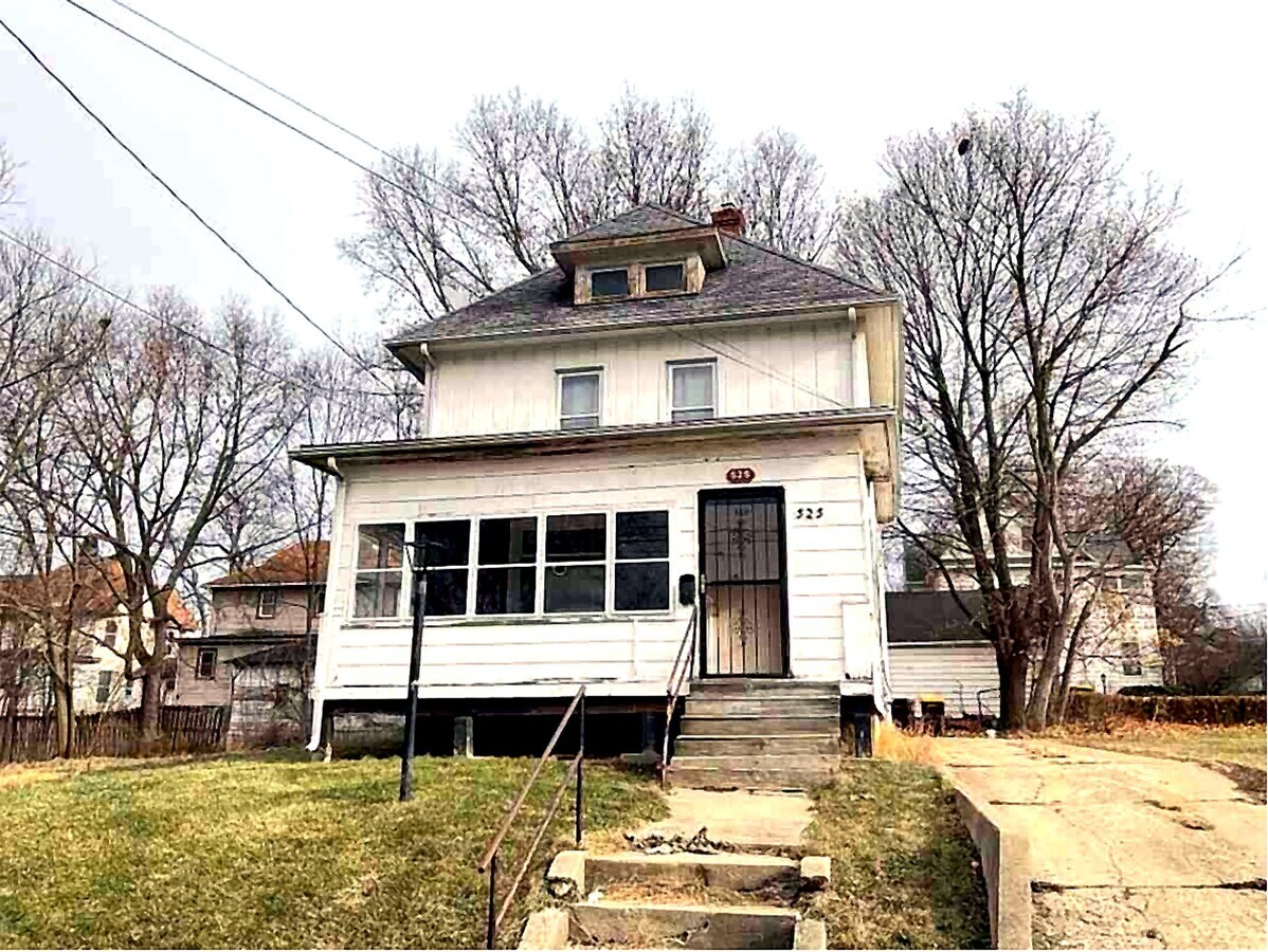 Photo - 525 S State Ave