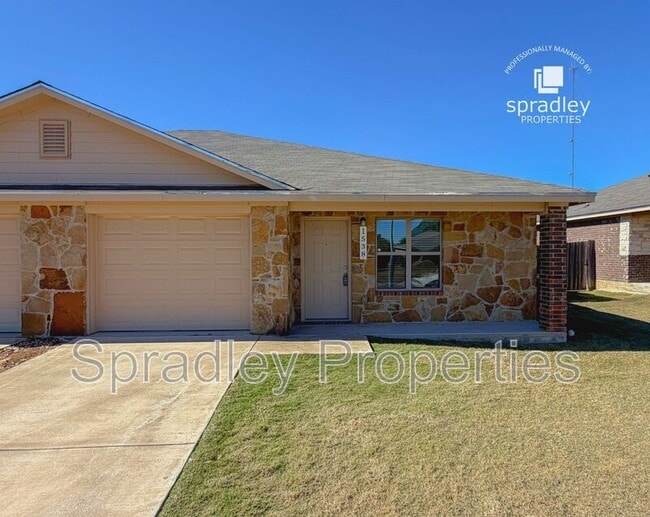 Building Photo - 1538 Brady Way