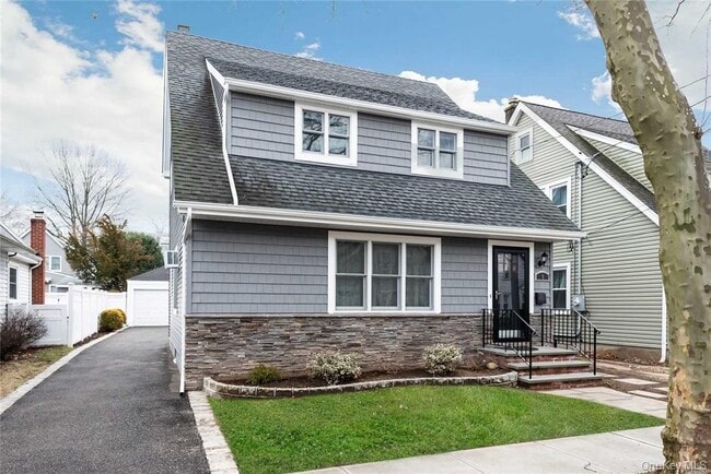 Photo - 9 Capitol Ave Unit Upper level