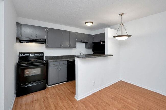 Photo - Glen Iris Arms