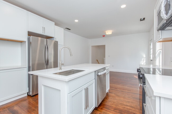 Photo - 10 Stark St Unit 10-2