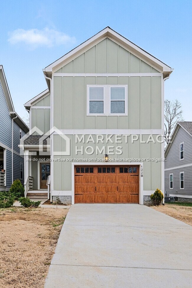 Photo - 122 Valley View St