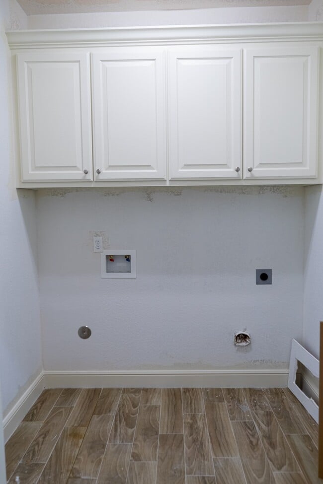 Photo - 2548 Appian Wy Unidad 2554 B