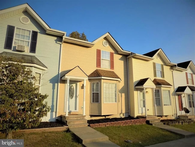 25 Stadium Cir