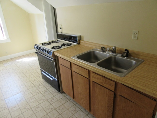 Photo - 1264 5th Ave