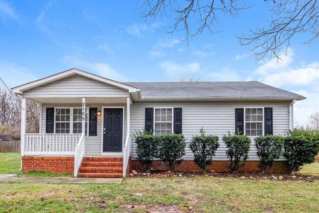 Building Photo - 2105 Brightwood School Rd