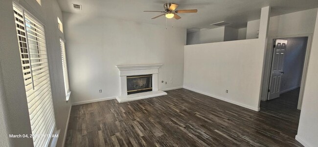 Photo - 1502 Goshen Ave