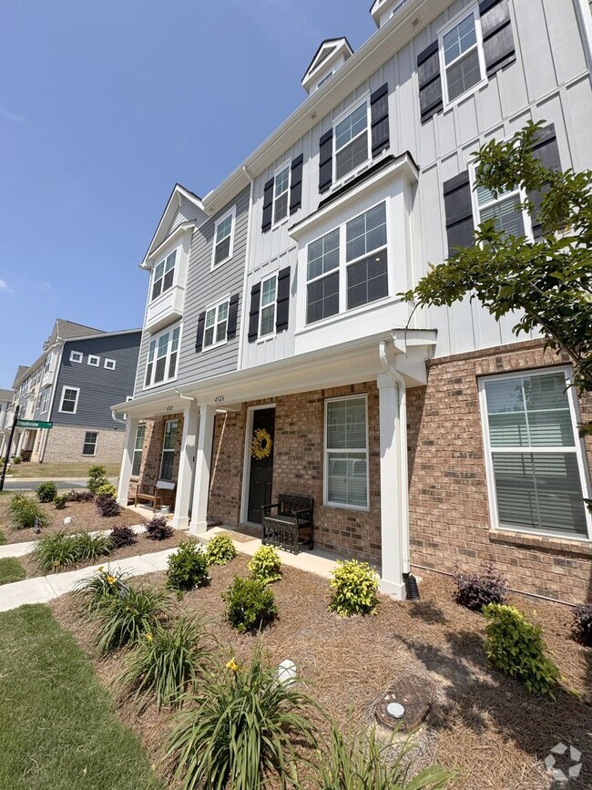 Building Photo - Fully Furnished Water front Community Rental