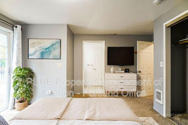 Photo - 13930 SE Bush St Casa