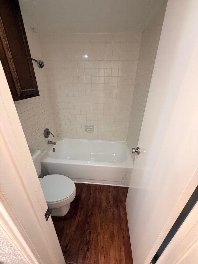 Photo - 2535 Wedglea Dr Unit 222