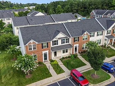 Photo - 8127 Creekside Village Dr