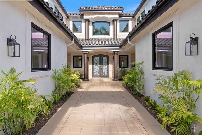 Photo - 17437 Oak Creek Ct