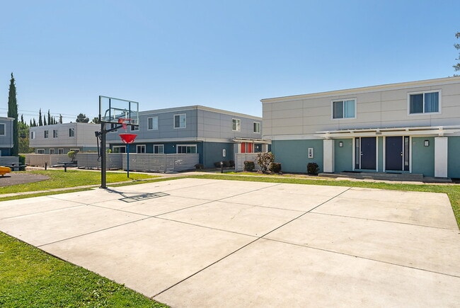 Photo - The Pointe at Cupertino