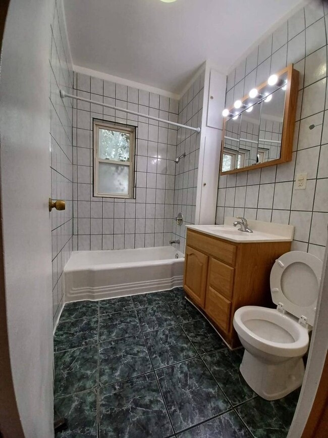 Photo - 1259 N Main St Unit 1259-2