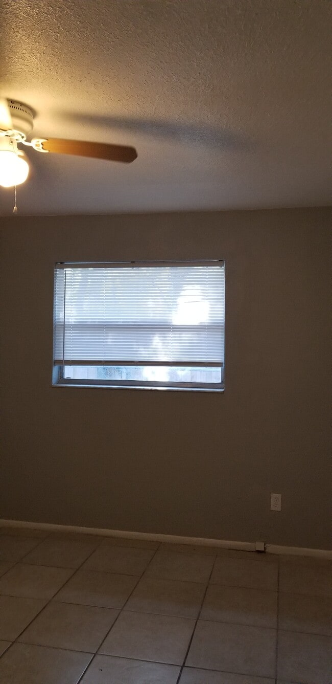 Dormitorio 1 - 2964 62nd Ave N Unidad 2964