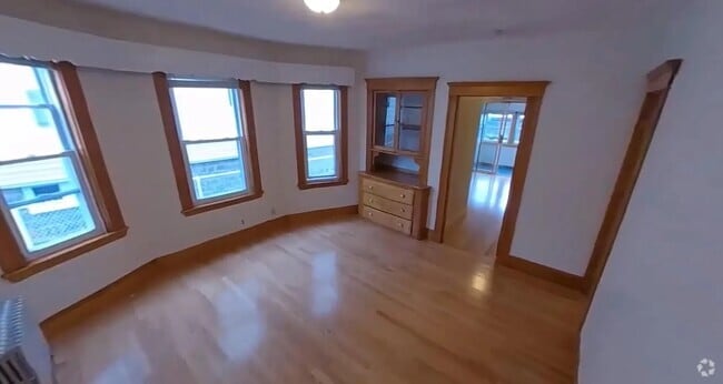 Building Photo - 96 Conwell Ave Unit 3 Rental