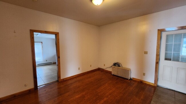 Photo - 63 Jefferson St Unit Upper Apartment