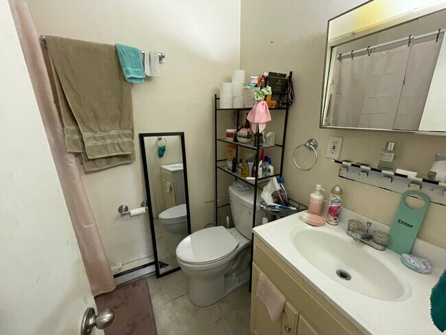 Photo - 71 S Huntington Ave Unidad 9