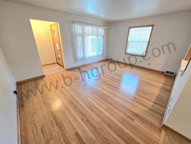 Photo - 7833 39th Ave Unit 7833