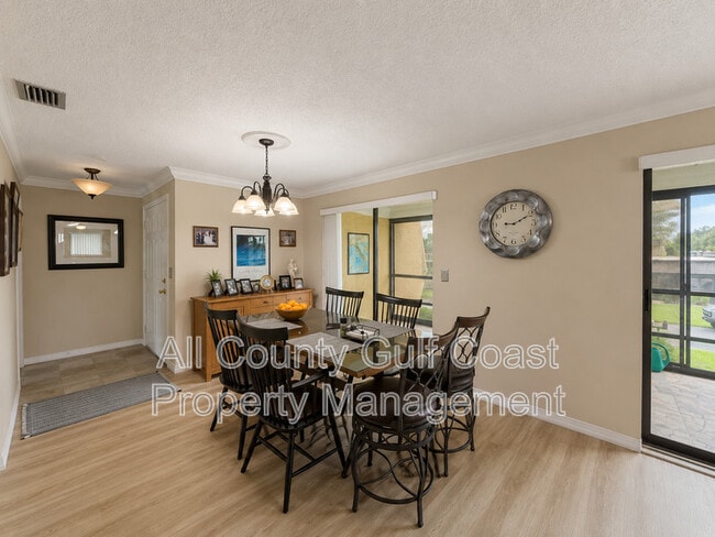 Photo - 1737 Bonitas Cir