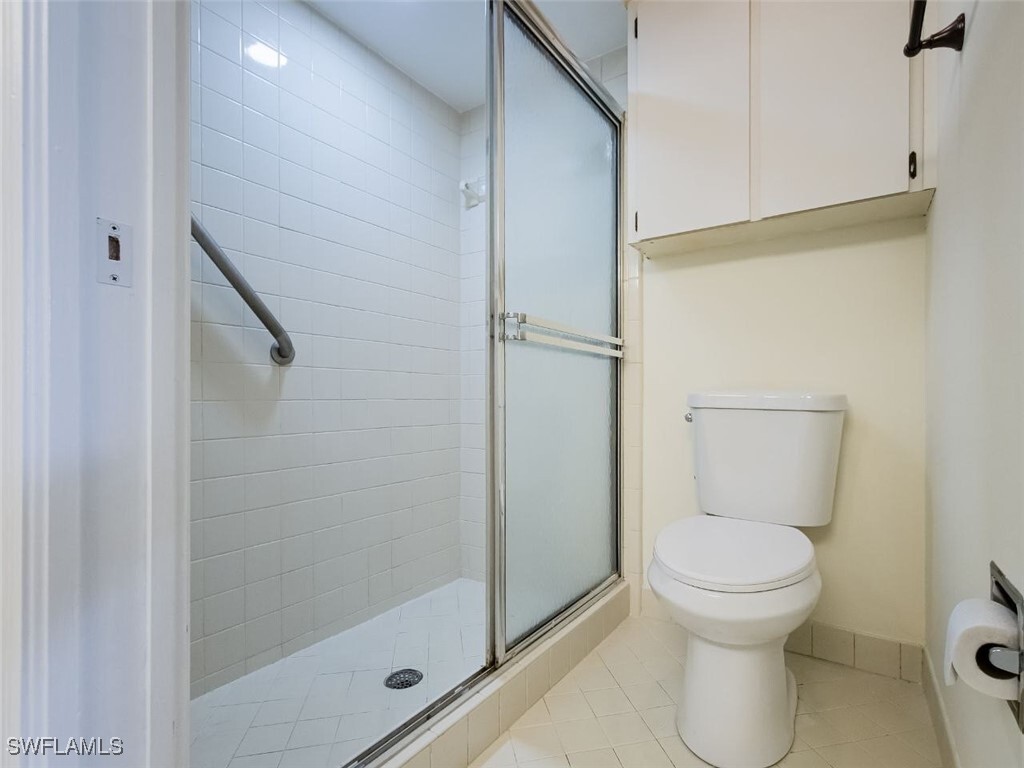 Photo - 4209 Castlewood Dr Condo