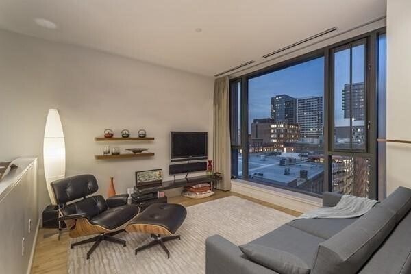 Photo - 343 Congress St Unit ##