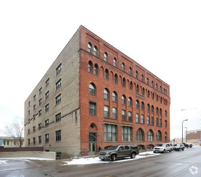 Lindsay lofts