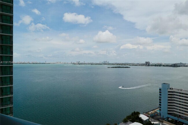 Photo - 650 NE 32nd St Unit 1207