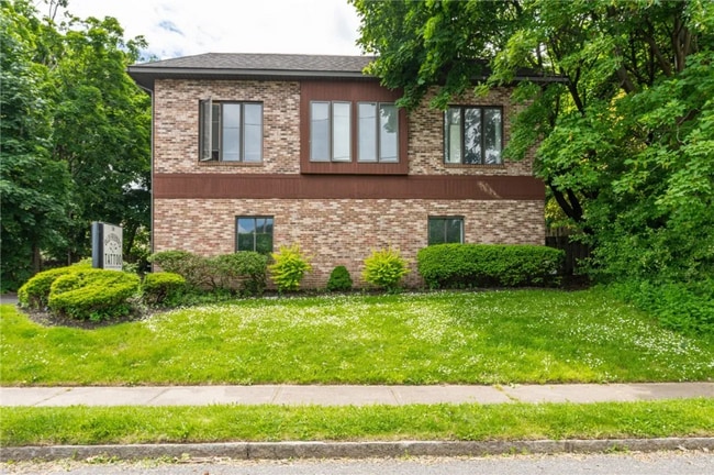 Building Photo - 241 Norris Dr Rental