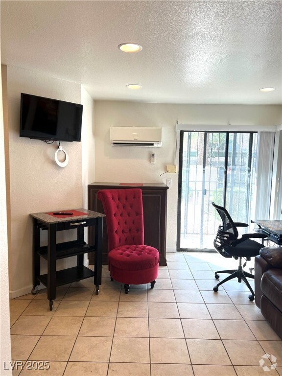 Building Photo - 490 Elm Dr Unit 106 Rental