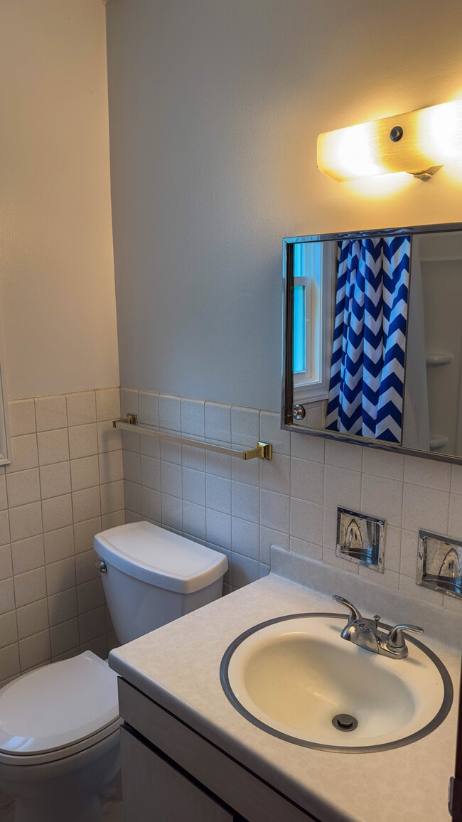 Photo - 319 1/2 1st St Unidad Apartment