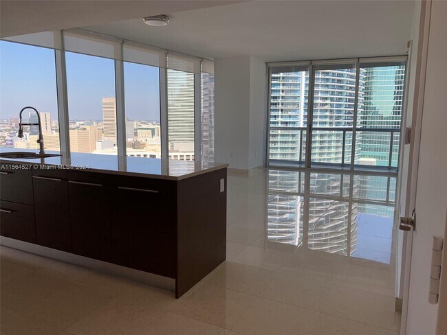Photo - 475 Brickell Ave Unit 315