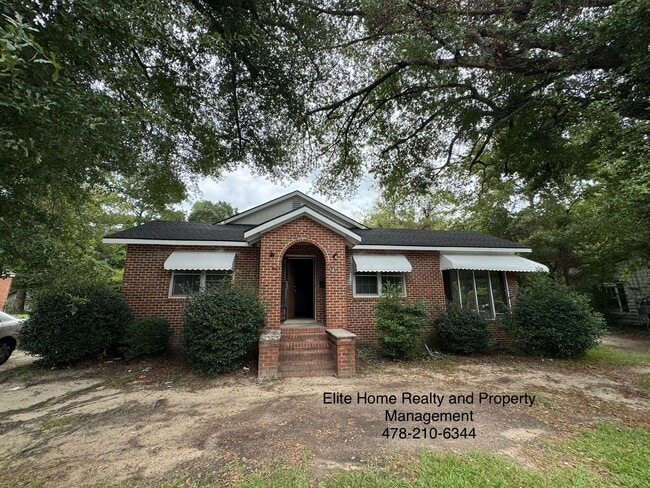 Building Photo - 3583 Napier Ave Rental