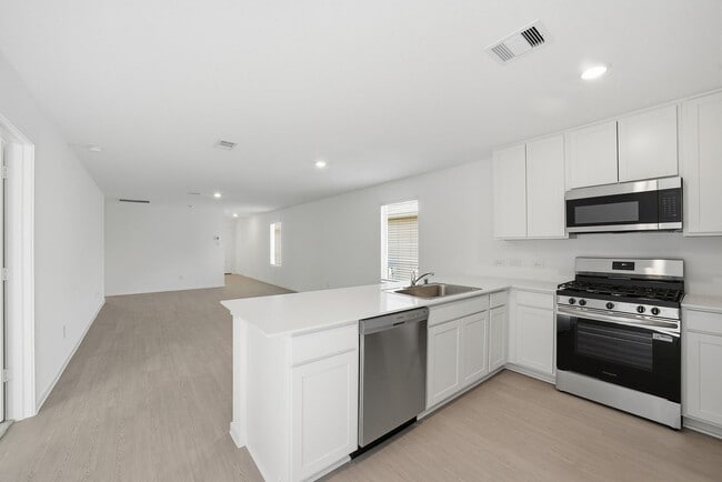 Photo - Brand New! Everything Included!!!