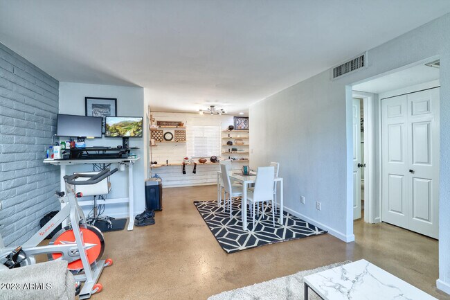 Photo - 4354 N 82nd St Unit 152