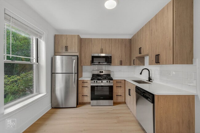 Photo - 6977 N Bell Ave Unit 3