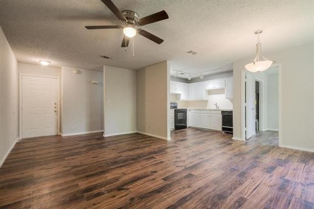 Building Photo - 244 W McFarland St Rental