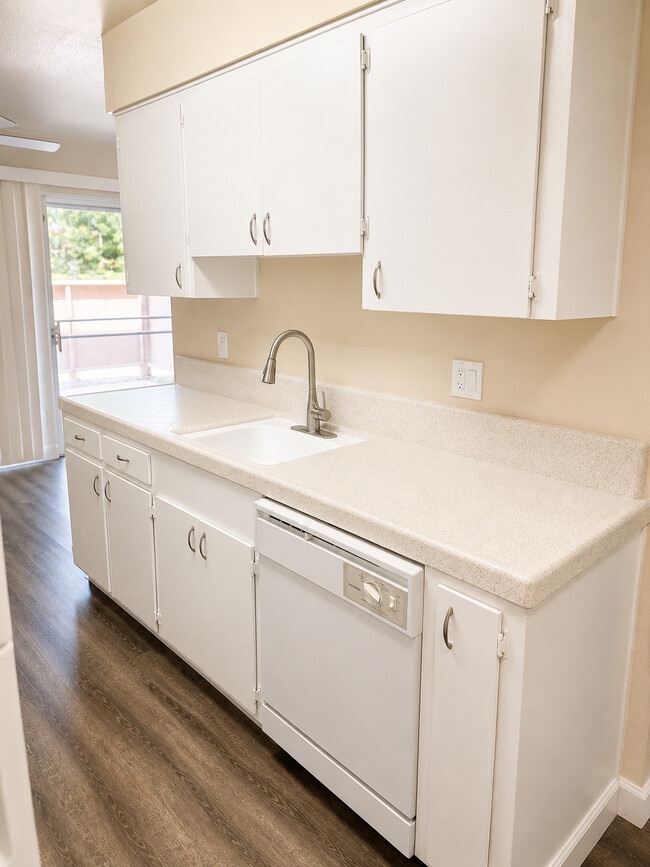 Mallard Creek Apartments