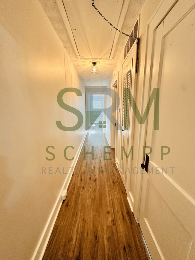 Photo - Remodeled 1 bedroom duplex with off street parking near Iroquois Park!