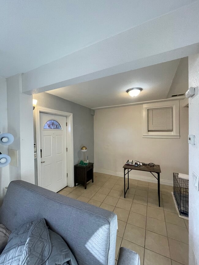 Photo - 3108 N Clay St