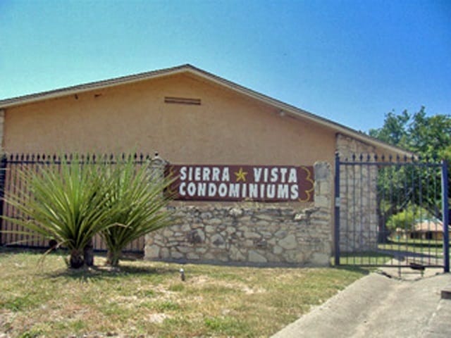 Building Photo - 710 W Cantu Rd Rental