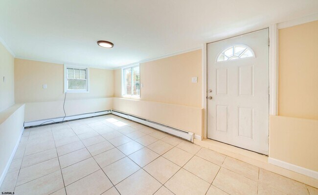65 N Laclede Pl Unit 1