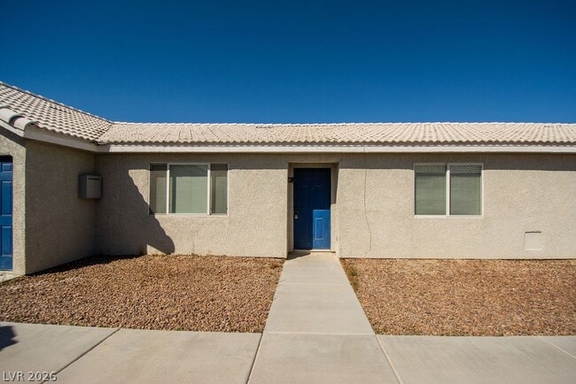 Photo - 2021 S Dandelion St