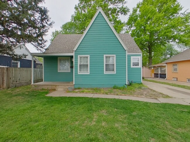 Building Photo - 267 N Minnesota St