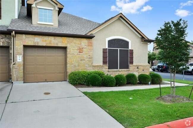 Building Photo - 1900 Little Elm Trail Unit 26 Rental