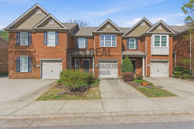 Building Photo - 1518 Hamden Dr