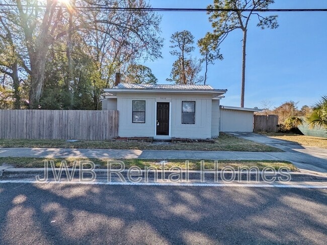 Building Photo - 5456 Timuquana Rd Rental