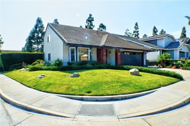 Building Photo - 25592 Leeward Dr Rental